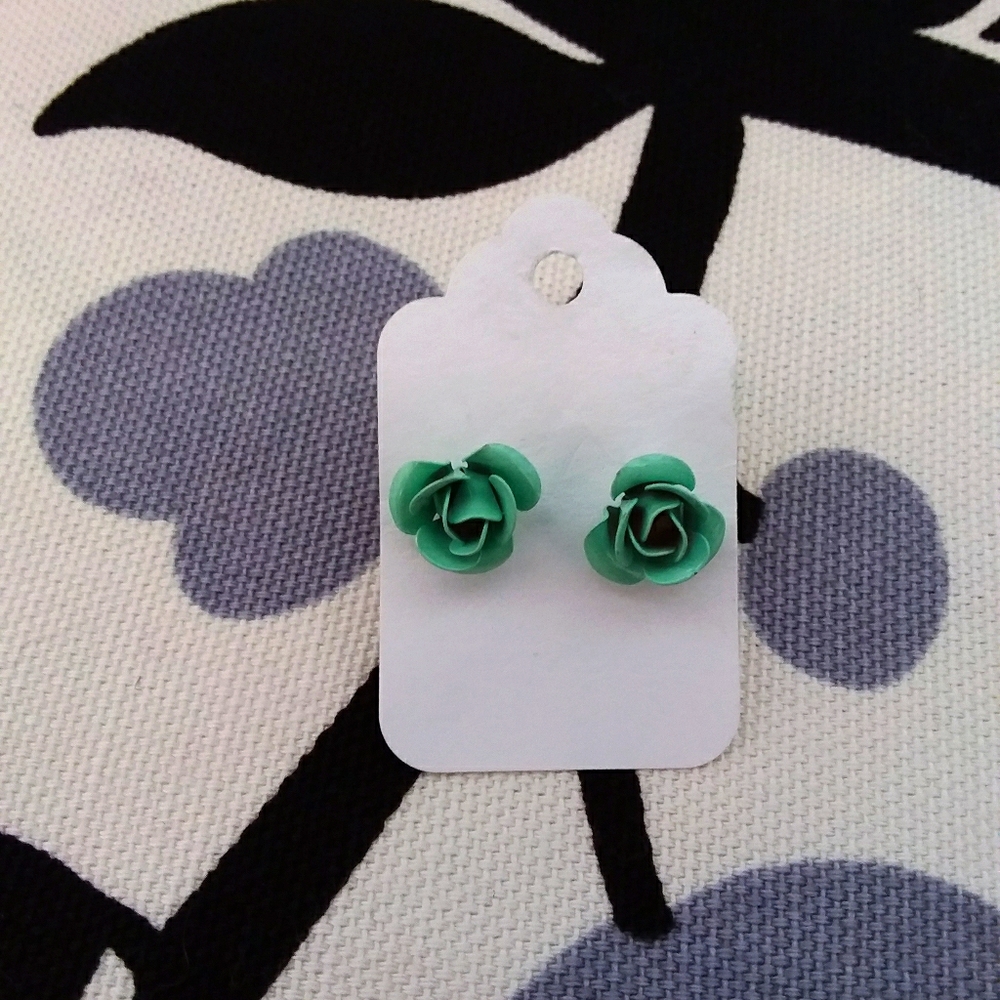 🌹Rose earrings 🌹
